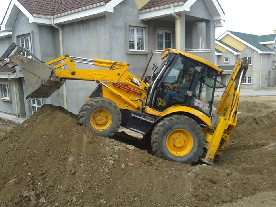 Hafriyat,Hafriyat çalışmaları,Temel kazısı,Kanalizasyon altyapı,Doğalgaz altyapı,Su altyapı,Elektrik altyapı,PTT altyapı,Beton kırma, asfalt kesme ,Altyapı hizmetleri,Üstyapı hizmetleri,Kazı dolgu işleri,Altyapı projeleri,Şantiye hizmetleri, ankara kiralik kepçe, kırıcılı kepçe, kepçe kiralama hizmetleri, kiralık jcb, çevre düzenleme ve peyzaj, kepçe jcb kiralama, malıköy kiralık kepçe, sincan kiralık kepçe, temelli kiralık kepçe